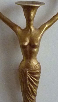 Mark Bankwsky works in bronce