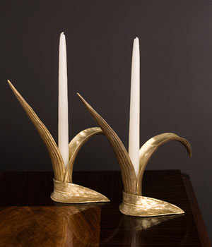 Mark Bankwsky works in bronce